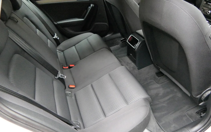 Audi A4 cena 43999 przebieg: 235000, rok produkcji 2013 z Orzesze małe 631